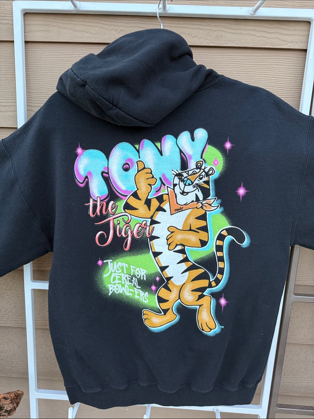 Vintage "Tony the Tiger "Rare Air Brush logos tm  Graphic colorful Large